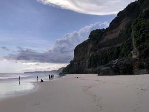 Pantai Bawana, Potongan Surga Kecil dari Sumba