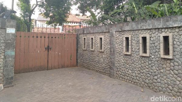 Intip Rumah Laudya Cynthia Bella yang Ditaksir Anak Jokowi