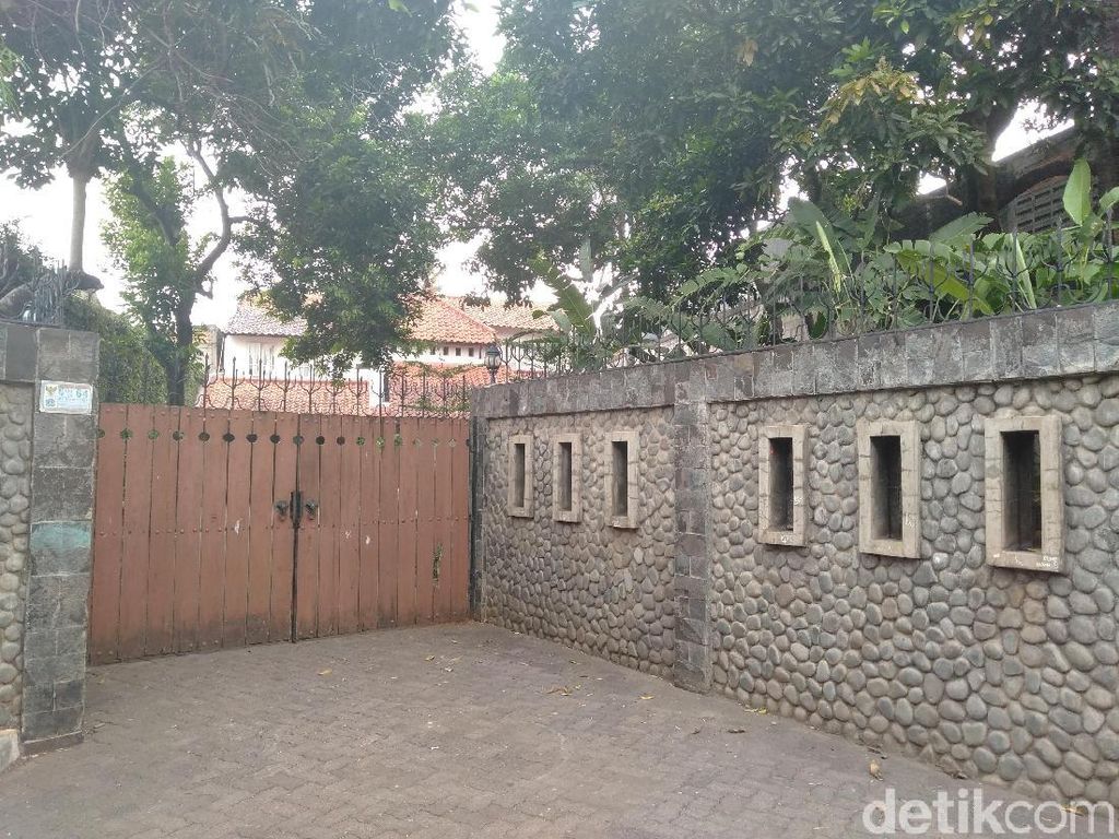 Ini Rumah Rp 9 M Laudya Cynthia Bella yang Ditaksir Anak Jokowi Ini Rumah Rp 9 M Laudya Cynthia Bella yang Ditaksir Anak Jokowi