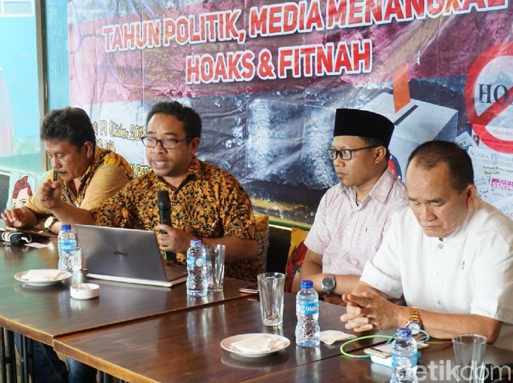 Kemenkominfo: Ada 1.000 Berita Hoax Selama Masa Kampanye Pemilu Kemenkominfo: Ada 1.000 Berita Hoax Selama Masa Kampanye Pemilu