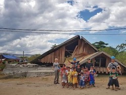 Mengembalikan Senyuman dan Keberanian Korban Pasca Bencana di Indonesia