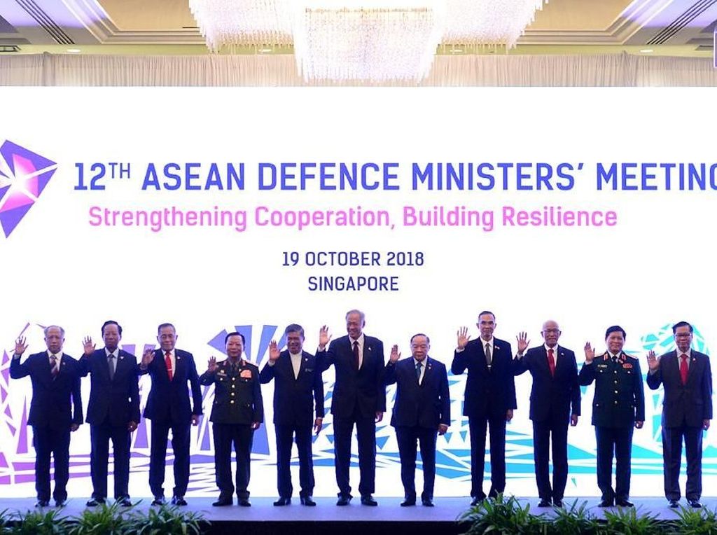 Ryamizard Hadiri Pertemuan Menteri Pertahanan Se-ASEAN di Singapura