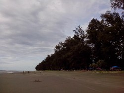 Bahagia Itu Sederhana, Main ke Pantai Ujung Batee Banda Aceh