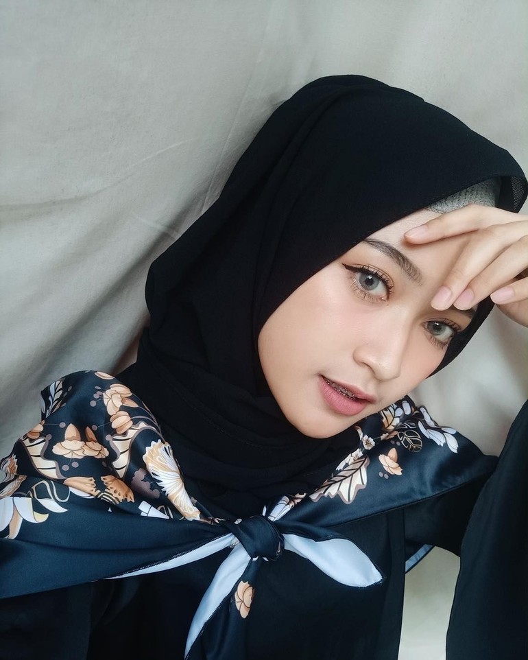 10 Selebgram Berhijab Asal Bandung Cantiknya Nggak Ngebosenin