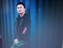 Dicecar Pertanyaan soal Gisel, Wijaya Saputra Malu-malu Menjawab