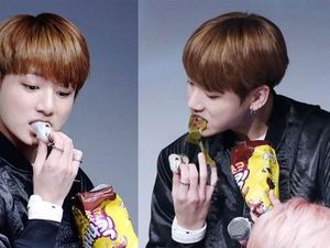 Selalu Manis, Ini Dia 8 Momen Jungkook Menikmati Makanan
