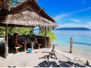 Hei Pantai Arborek, Aku Akan Kembali!