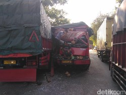 2 Truk Terlibat Kecelakaan di Pantura Situbondo, Arus Lalin Tersendat