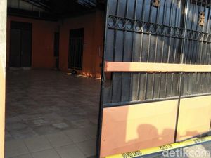 Benda Mirip Bom Tergeletak di Rumah Kontraktor Blitar