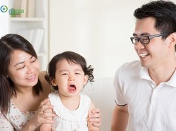 3 Tanda Anak Terlalu Manja pada Orang Tua