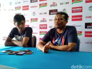 Hadapi Bali United, Arema Tak Didampingi Pelatih dan Penonton Hadapi Bali United, Arema Tak Didampingi Pelatih dan Penonton