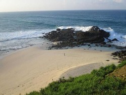 Bukit Merese dan Pantai Tersembunyi di Lombok