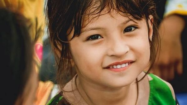 Senyum Ketegaran Jihan, Bocah Korban Gempa Sulteng yang Viral