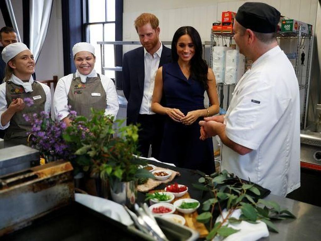 Jaga Kehamilan, Meghan Markle Tolak Cicipi Makanan Ini di Australia Jaga Kehamilan, Meghan Markle Tolak Cicipi Makanan Ini di Australia
