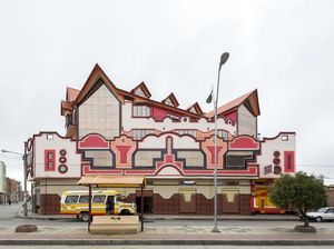 Deretan Arsitektur Penuh Warna yang Unik dan Menarik di Bolivia