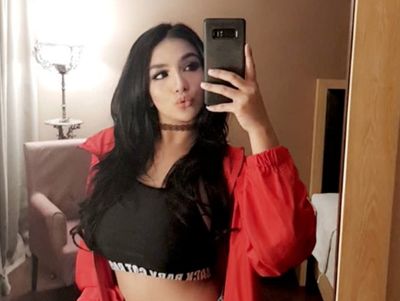 Siva Aprilia, Model dan DJ Seksi yang Bikin Heboh