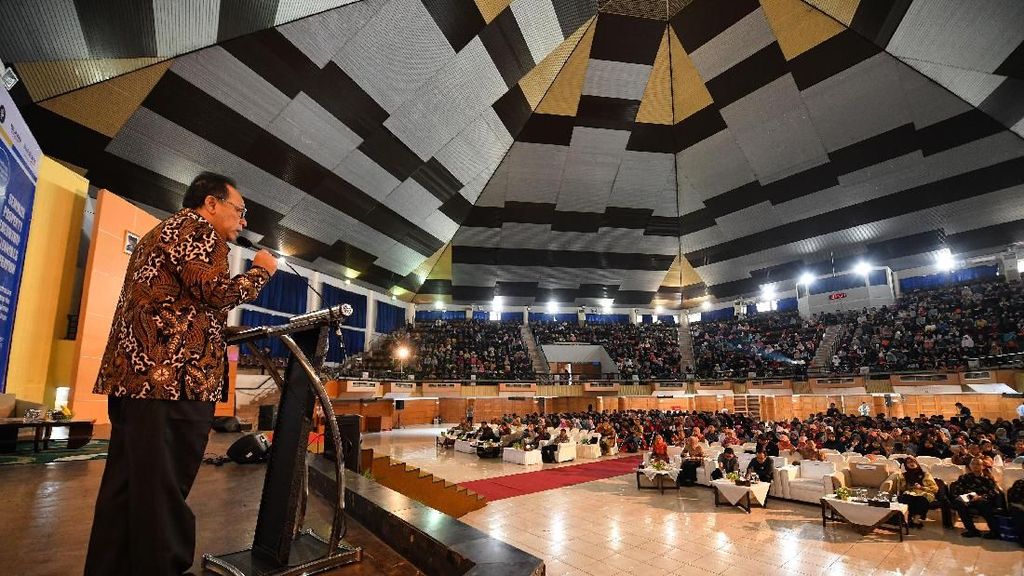 Ketika Dirut BTN Beri Kuliah Umum Ketika Dirut BTN Beri Kuliah Umum