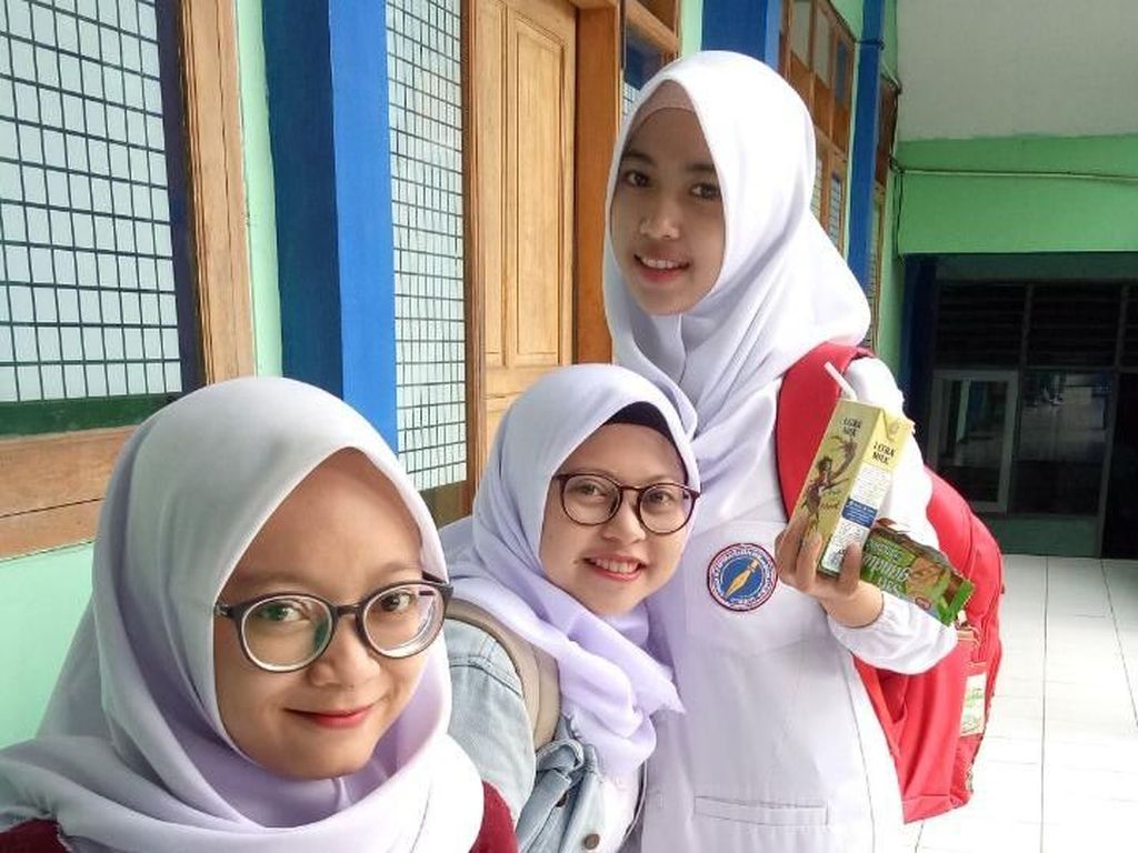 Pamit ke Bandung, Mahasiswi Cantik Asal Cimahi 2 Hari Tak Ada Kabar Pamit ke Bandung, Mahasiswi Cantik Asal Cimahi 2 Hari Tak Ada Kabar
