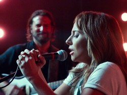 Elton John Taruhan Rumahnya untuk Kemenangan Shallow di Oscar 2019