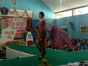 Serunya Napi Lapas Banyuwangi Ikuti Gelaran Ajang Top Model Serunya Napi Lapas Banyuwangi Ikuti Gelaran Ajang Top Model