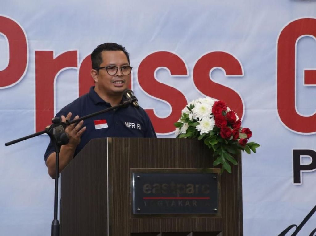 MPR: Demokrasi di Indonesia Berbiaya Mahal MPR: Demokrasi di Indonesia Berbiaya Mahal