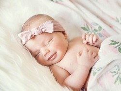 25 Nama Bayi Perempuan Terinpirasi dari Bahasa Portugal