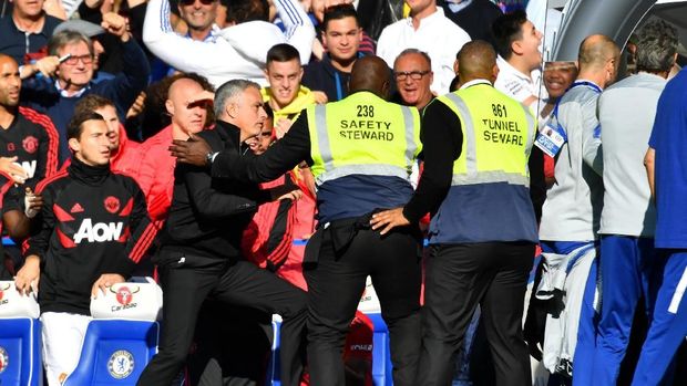 Mourinho geram dengan perilaku Marco Ianni.