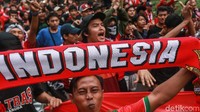 Suporter timnas Indonesia memadati GBK sejak pukul 15.00 WIB.