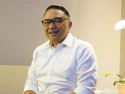 Dirut Garuda Jadi Bos BUMN Pertama yang Disikat Erick Thohir