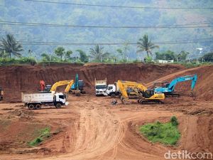 Serba-serbi Pembebasan Lahan Tol di Era Jokowi