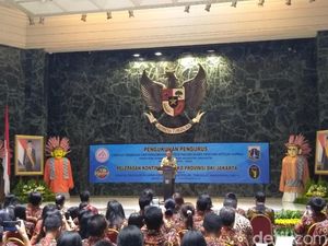Anies Baswedan Beri Hibah Rp 1,4 M untuk Paduan Suara Gereja DKI Anies Baswedan Beri Hibah Rp 1,4 M untuk Paduan Suara Gereja DKI