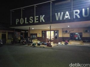 Penyerangan Rumah Picu Warga di Sidoarjo Bentrok dengan Pendatang Penyerangan Rumah Picu Warga di Sidoarjo Bentrok dengan Pendatang
