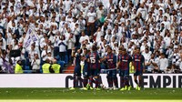 Di laga dengan Levante itu, Madrid dibuat kelabakan di menit keenam. Gawang Courtois dibobol Morales. Gol bermula dari umpan matang Sergio Postigo. Madrid pun tertinggal 0-1.  Reuters/Susana Vera.