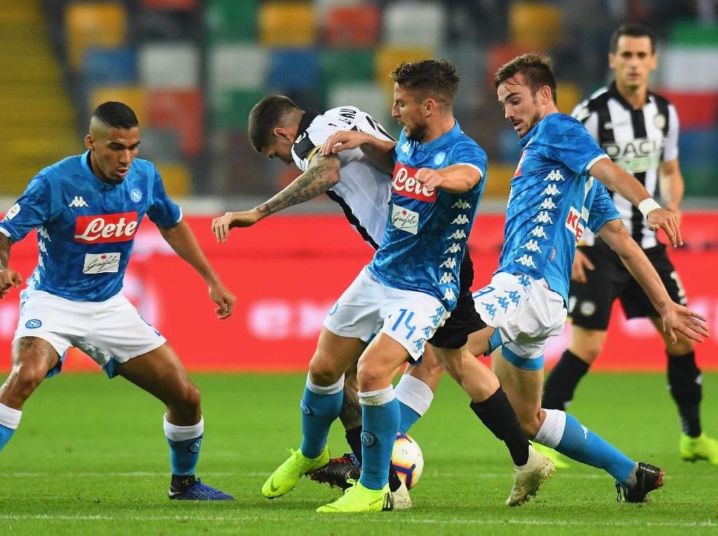 Hasil Liga Italia: Bungkam Udinese, Napoli Dekati Juventus Hasil Liga Italia: Bungkam Udinese, Napoli Dekati Juventus