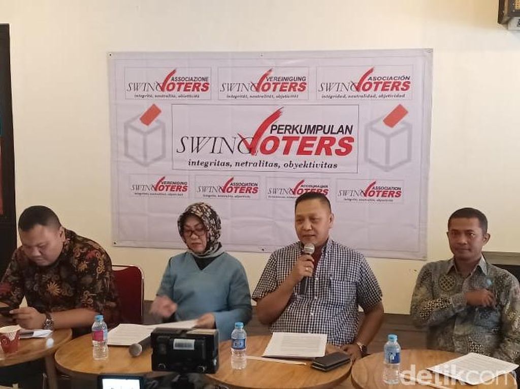 Mantan Jubir Gus Dur Bikin Perkumpulan Swing Voters untuk Pilpres Mantan Jubir Gus Dur Bikin Perkumpulan Swing Voters untuk Pilpres