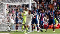 Real Madrid memperkecil kedudukan di menit ke72. Reuters/Susana Vera.
