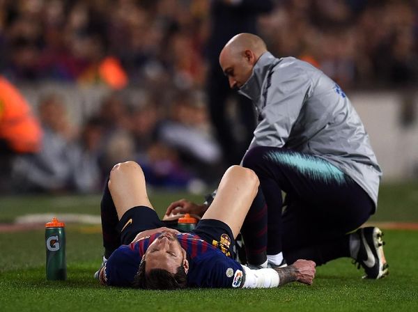 Messi vs Sevilla: Bikin Assist, Cetak Gol, Lalu Cedera