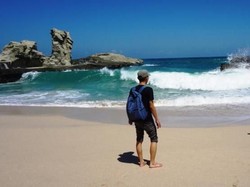 Pantai yang Jadi Primadona di Pacitan