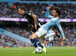 Dalam pertandingan pekan kesembilan Liga Inggris, City tampil begitu dominan. Dalam catatan BBC, City melepaskan 24 tembakan, 10 di antaranya mengarah ke gawang. Reuters/Darren Staples.