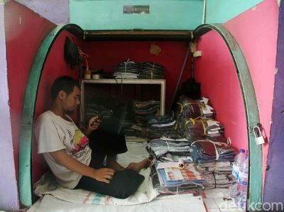Mereka Bertahan di Kesepian Blok G Tanah Abang