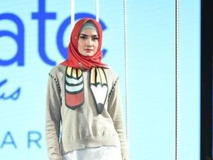 Mahasiswa Bandung Tampilkan Busana Sopan pada Ajang Adelaide Fashion Festival Mahasiswa Bandung Tampilkan Busana Sopan pada Ajang Adelaide Fashion Festival