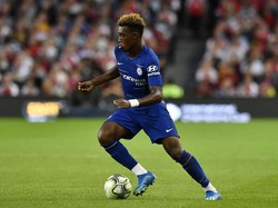 Sarri: Mengaku Naksir Hudson-Odoi, Bayern Tak Hormati Chelsea