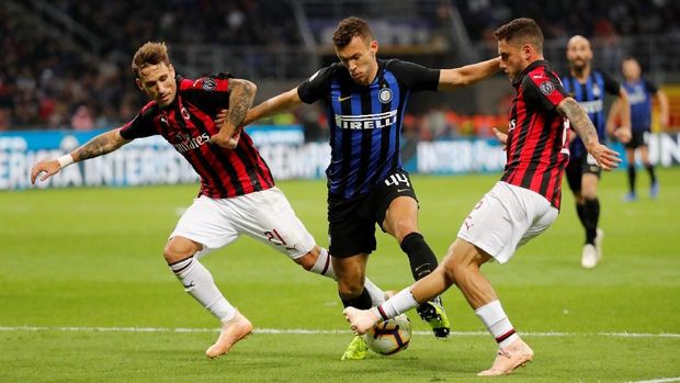 Kemenangan atas Milan membuat posisi Inter naik ke papan atas.