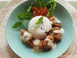 Resep Ayam : Fiesta Karage with Garlic Rice and Cheese Sauce