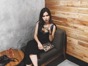 Ngopi dan Makan Es Krim, Michelle Joan Selalu Tampil Cantik dan Hits