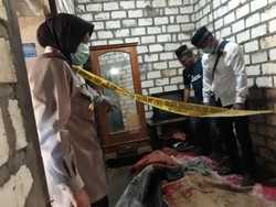 Diduga Cemburu, Kakek Wajib Bacok Tetangga Hingga Tewas