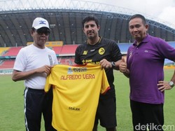 Alfredo Vera Jadi Pelatih Sriwijaya FC