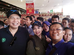 Didukung Cabang Lain, Stok Susu dan Pangan Transmart Palu Terpenuhi