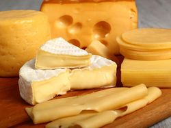 Kenapa Ya Makan Cokelat, Keju, dan Es Krim Bisa Bikin Ketagihan?