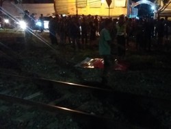Seorang Perempuan Tanpa Identitas Tewas Tersambar Kereta